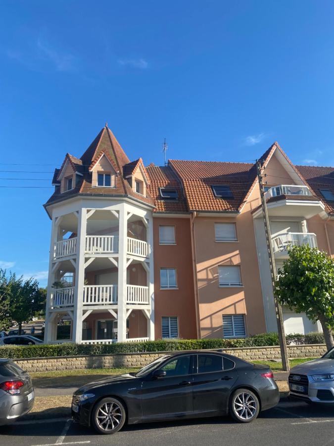 Le Clos Luce Cucq Luaran gambar